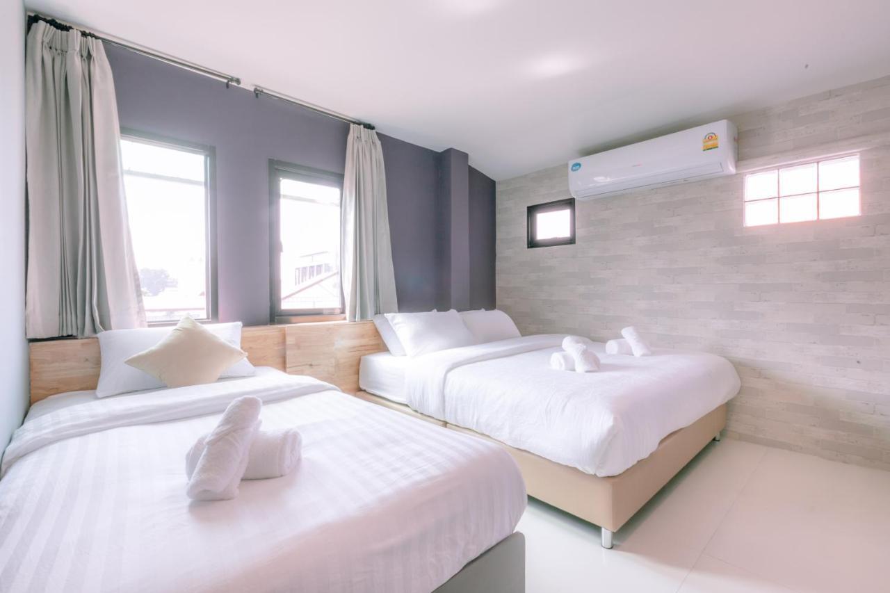64House Hotel Chiang Mai Bagian luar foto