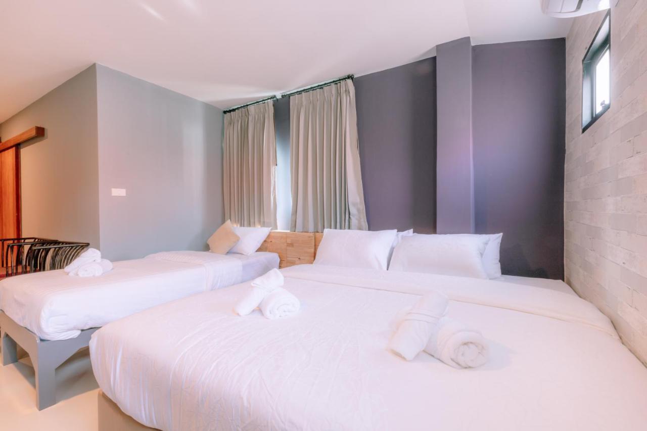 64House Hotel Chiang Mai Bagian luar foto