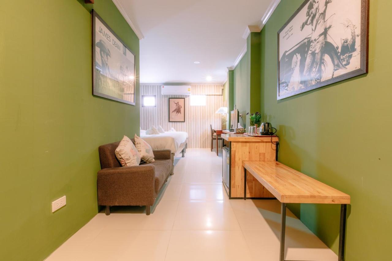 64House Hotel Chiang Mai Bagian luar foto
